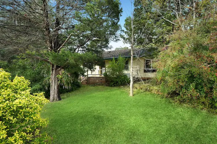 9 Pymble Avenue, Winmalee NSW 2777