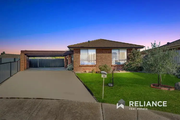 10 Lorikeet Court, Werribee VIC 3030