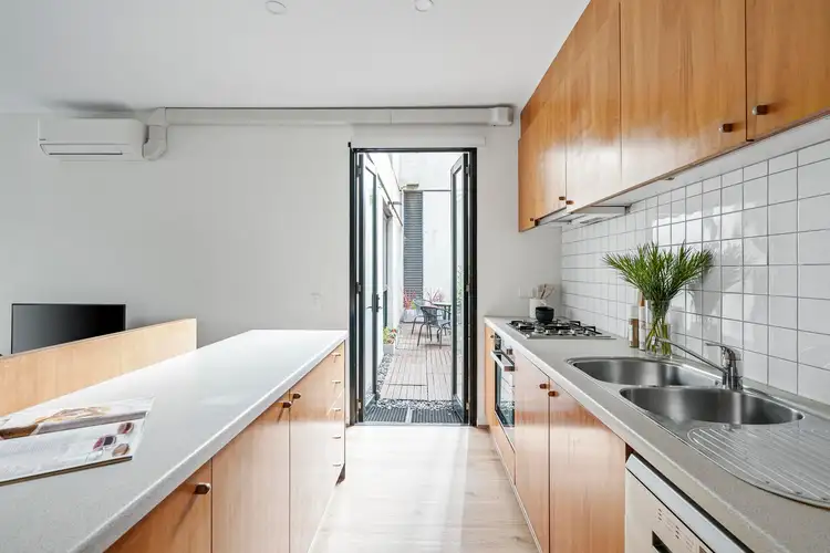 Fifth view of Homely apartment listing, 3/1 Domville Avenue, Hawthorn VIC 3122