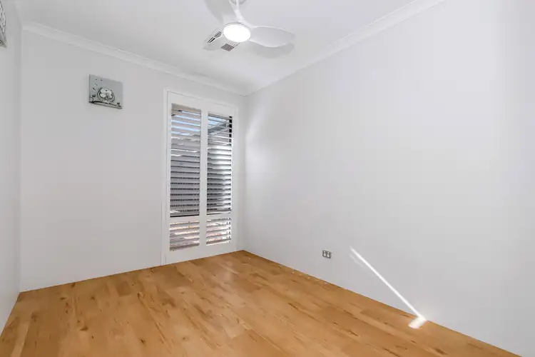 Sixth view of Homely house listing, 5 Lucknow Street, Piara Waters WA 6112