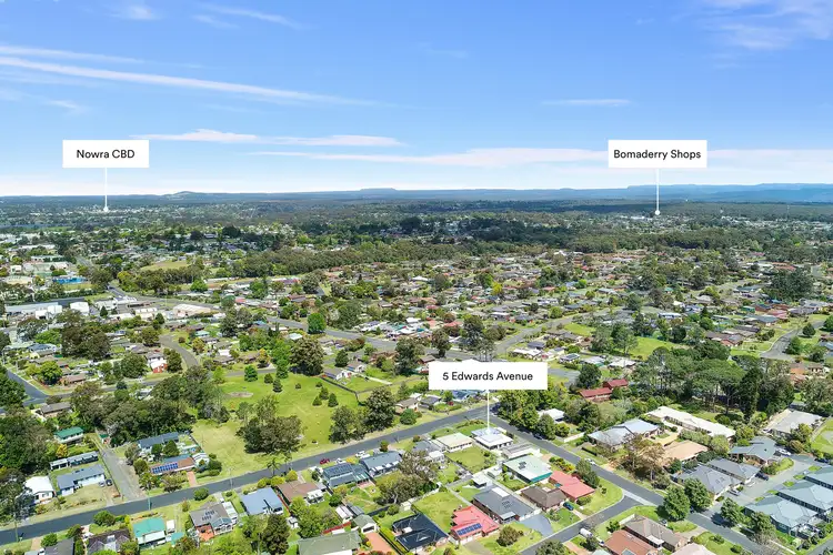 5 Edwards Avenue, Bomaderry NSW 2541