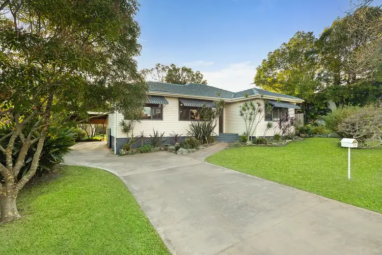 27 Dalwah Street, Bomaderry NSW 2541