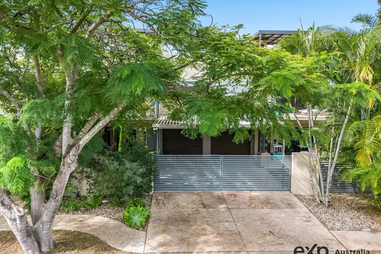 102/19 King Street, Urangan QLD 4655