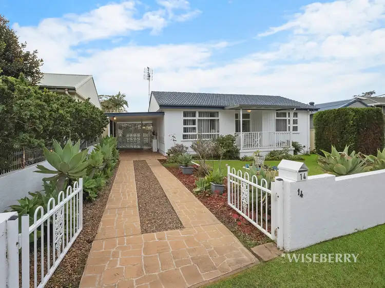 14 Monterey Avenue, Mannering Park NSW 2259