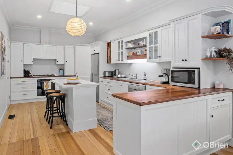 153 Oakleigh Road
