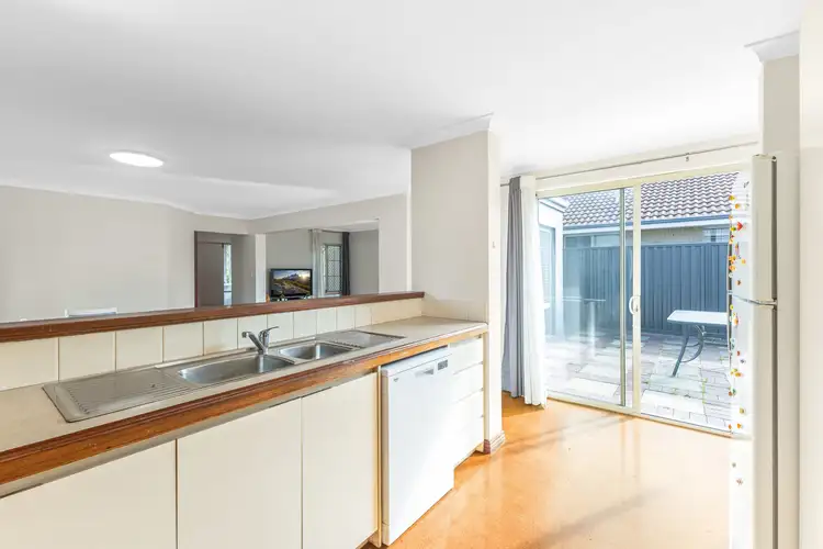 Fifth view of Homely semi-detached listing, 5B Langham Gardens, Wilson WA 6107