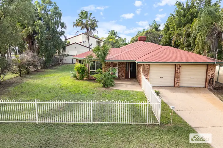9 Dawn Crescent, Emerald QLD 4720