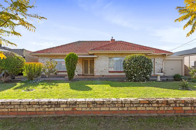 10 Dingera Avenue, North Plympton SA 5037