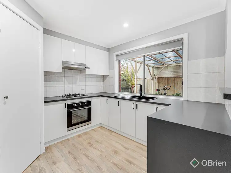 2/78-80 Lake Boga Avenue, Deer Park VIC 3023
