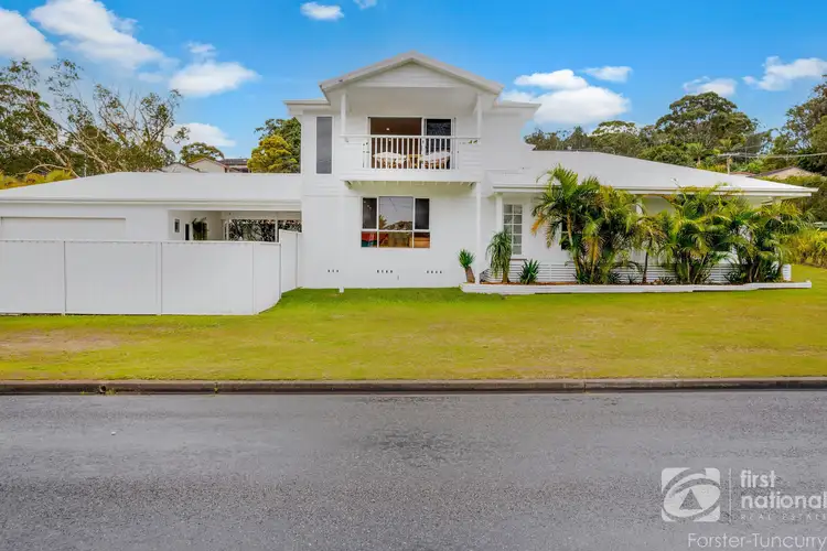 17 Paradise Avenue, Forster NSW 2428