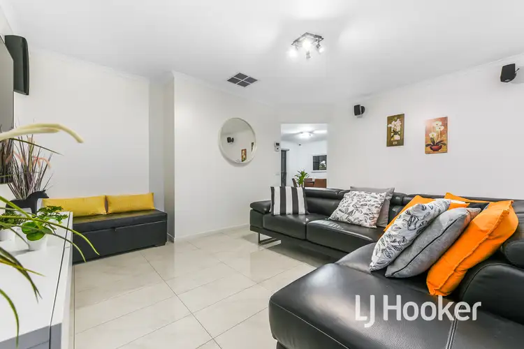 Third view of Homely house listing, 4 Chiswick Court, Hampton Park VIC 3976