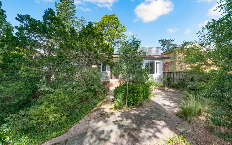 12 Victoria Street, Leura NSW 2780