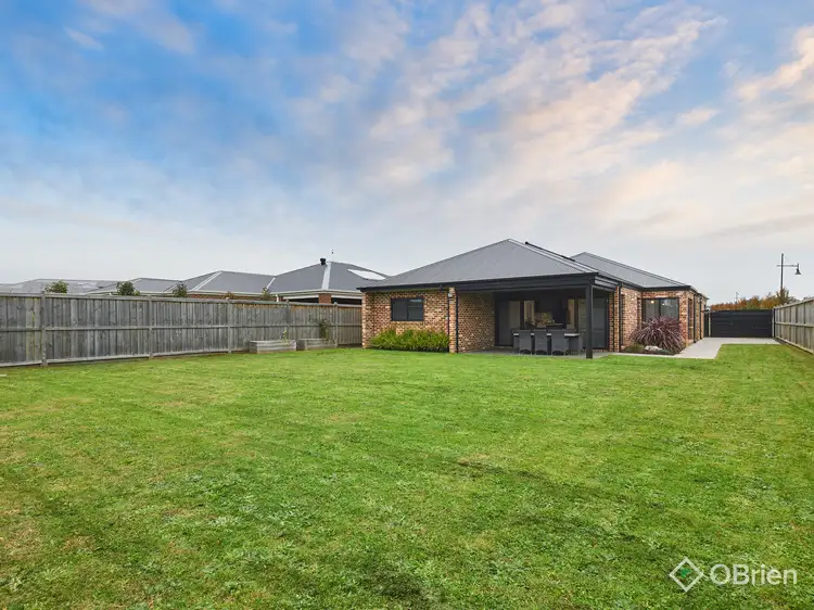 Second view of Homely house listing, 1 Islington Court, Warragul VIC 3820