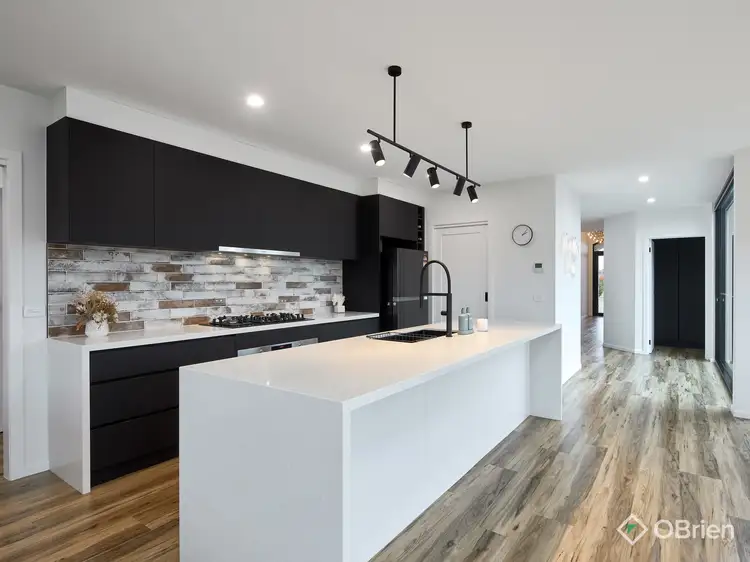 Fourth view of Homely house listing, 1 Islington Court, Warragul VIC 3820