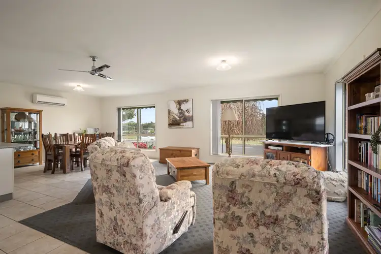 Third view of Homely unit listing, 1/55 Victoria Street, Wahgunyah VIC 3687