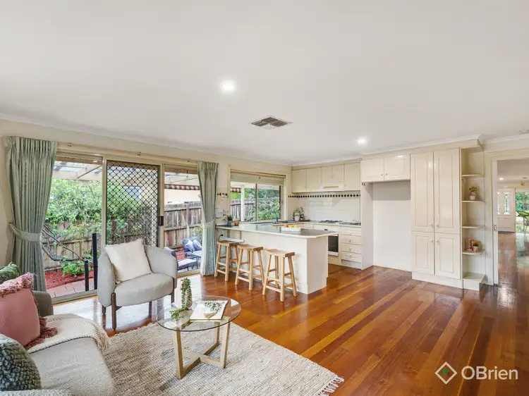 Fourth view of Homely house listing, 2/6 Yarraduct Place, Croydon VIC 3136