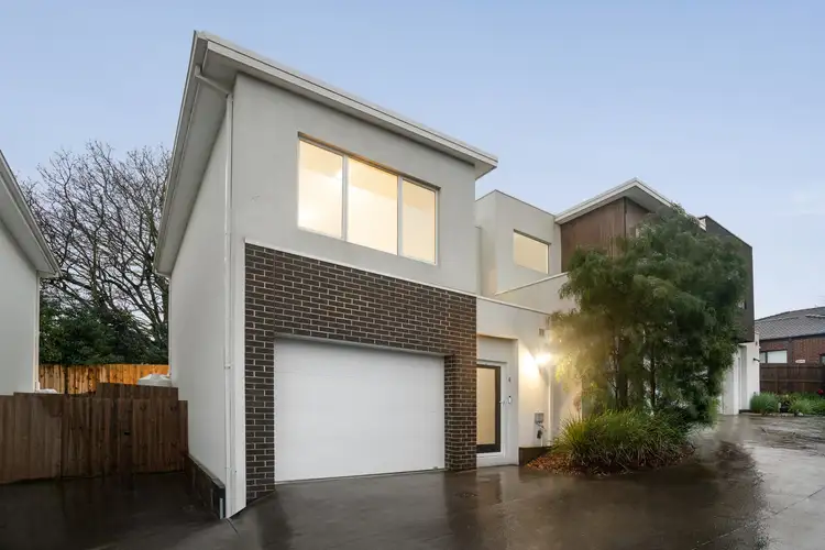 4/20 Newman Road, Mooroolbark VIC 3138