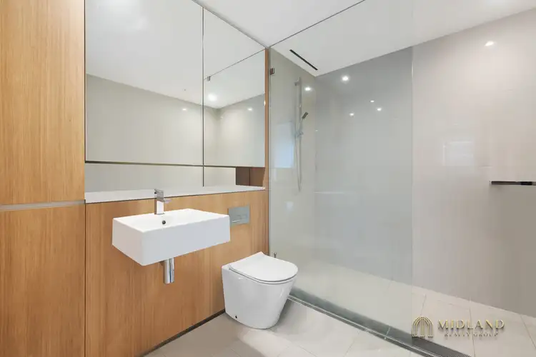 Third view of Homely apartment listing, 2208/161 Clarence Street, Sydney NSW 2000