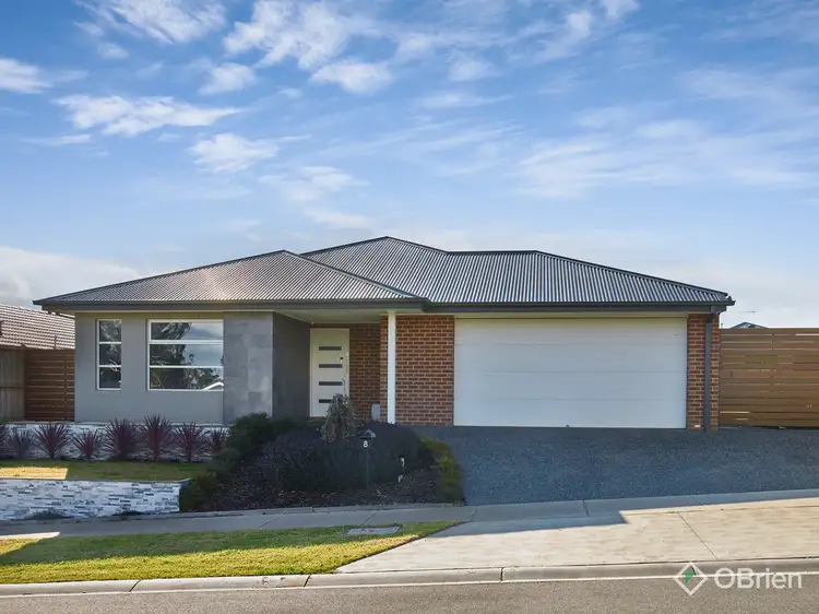 Main view of Homely house listing, 8 Cloverleaf Crescent, Drouin VIC 3818