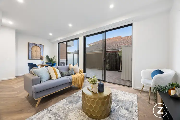 4/9 Station Avenue, Mckinnon VIC 3204