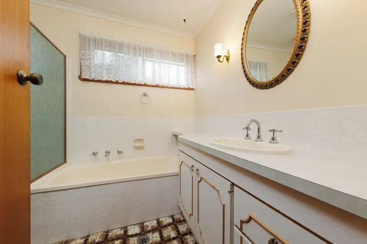 Fifth view of Homely unit listing, 1/9 Tower Street, Wodonga VIC 3690