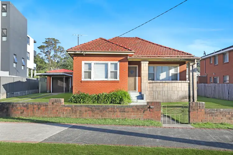 Seventh view of Homely house listing, 114 Gladstone Avenue, Coniston NSW 2500