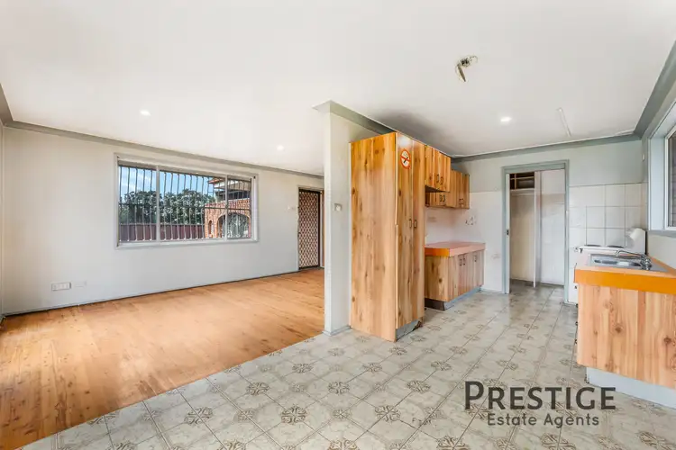 Fifth view of Homely house listing, 37 Shoalhaven Street, Wakeley NSW 2176