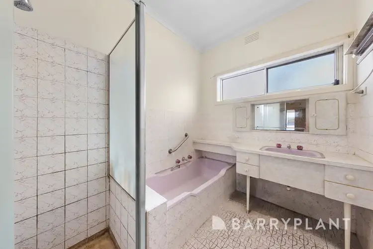 Sixth view of Homely house listing, 11 Disraeli Street, St Albans VIC 3021