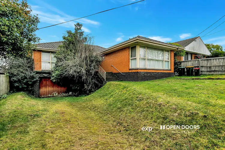 19 Feathertop Avenue, Templestowe Lower VIC 3107