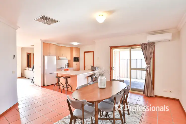 Third view of Homely townhouse listing, 2/265 Twelfth Street, Mildura VIC 3500