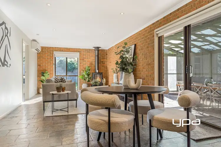Fifth view of Homely house listing, 18 Strathearn Drive, Sunbury VIC 3429