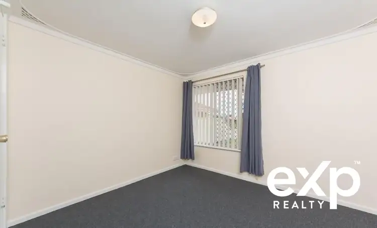 Sixth view of Homely semi-detached listing, 2/7 Cygni Street, Mandurah WA 6210