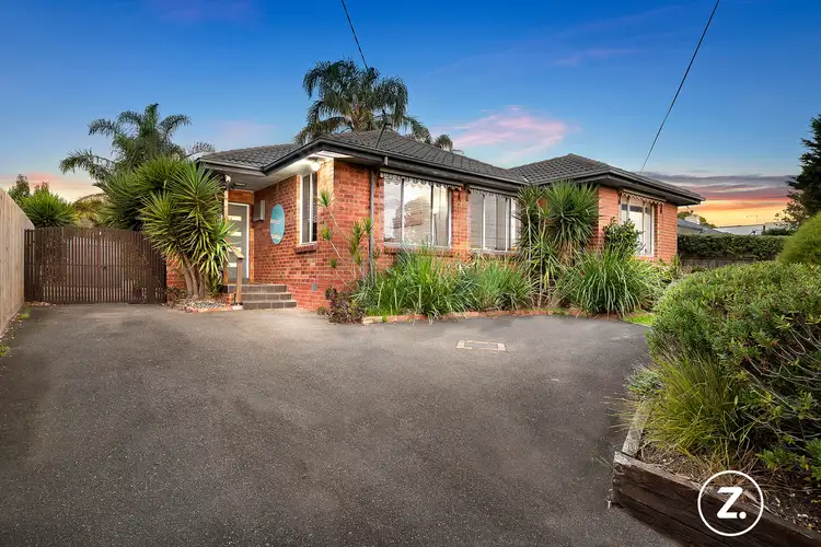 Main view of Homely house listing, 10 Cooke Avenue, Hampton East VIC 3188
