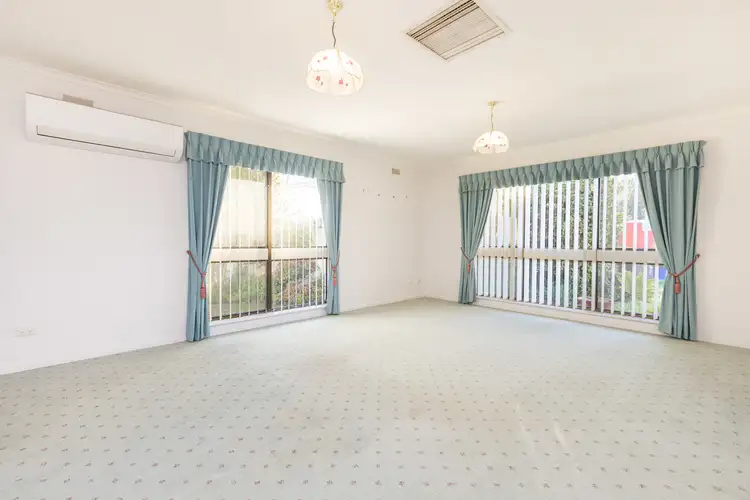 Second view of Homely house listing, 6 Ash Court, Red Cliffs VIC 3496
