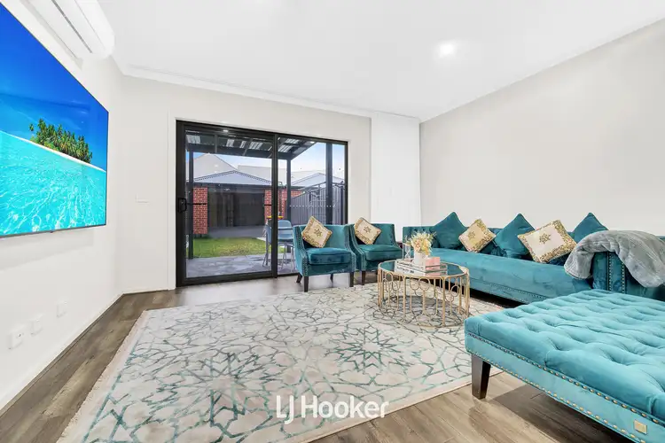 Third view of Homely townhouse listing, 27 Mortdale Lane, Clyde North VIC 3978