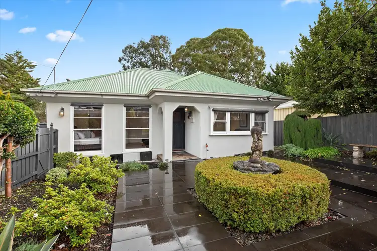 5 Bartlett Avenue, Croydon VIC 3136