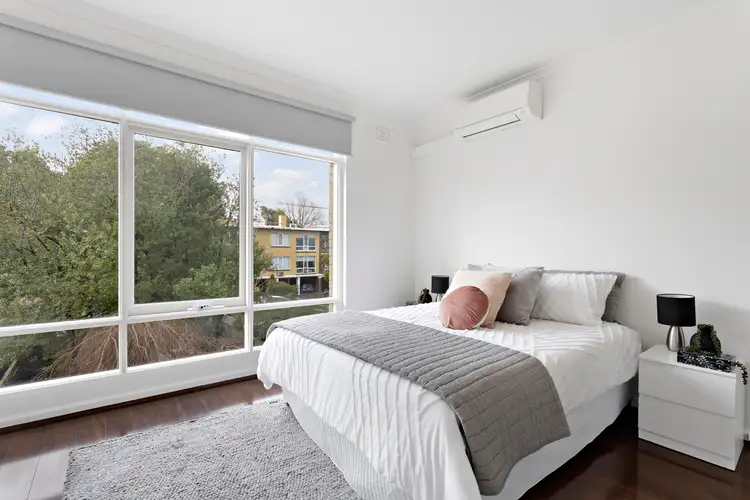 Fifth view of Homely apartment listing, 2/7 Kooyong Road, Caulfield North VIC 3161