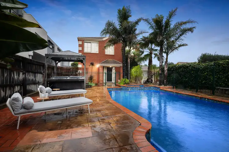 82 Nepean Highway, Aspendale VIC 3195