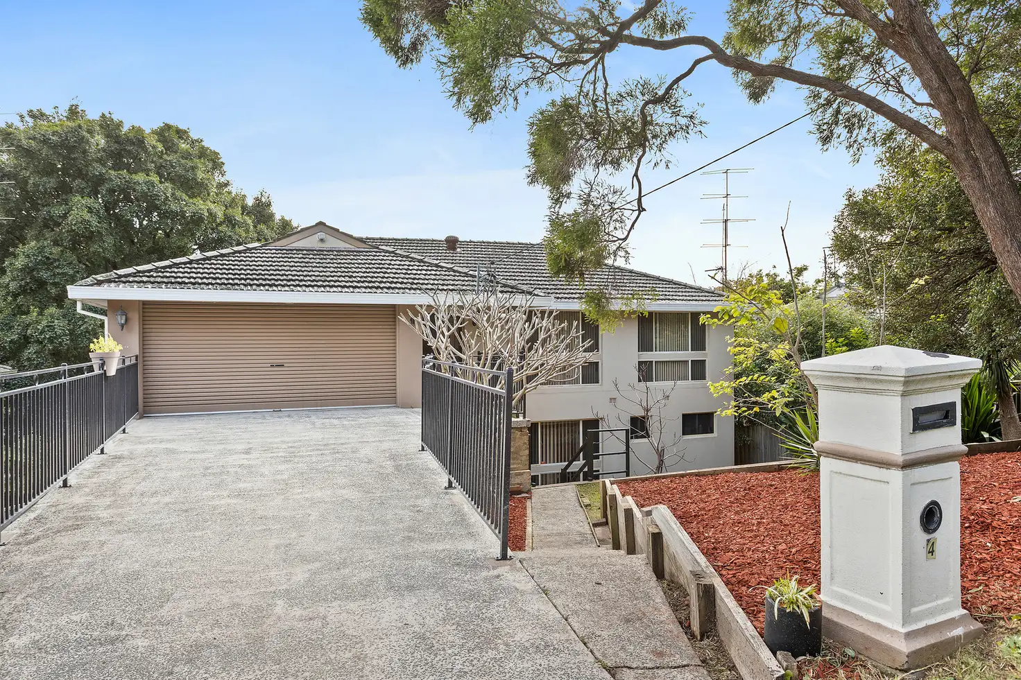 Main view of Homely house listing, 4 Colleen Grove, Wollongong NSW 2500