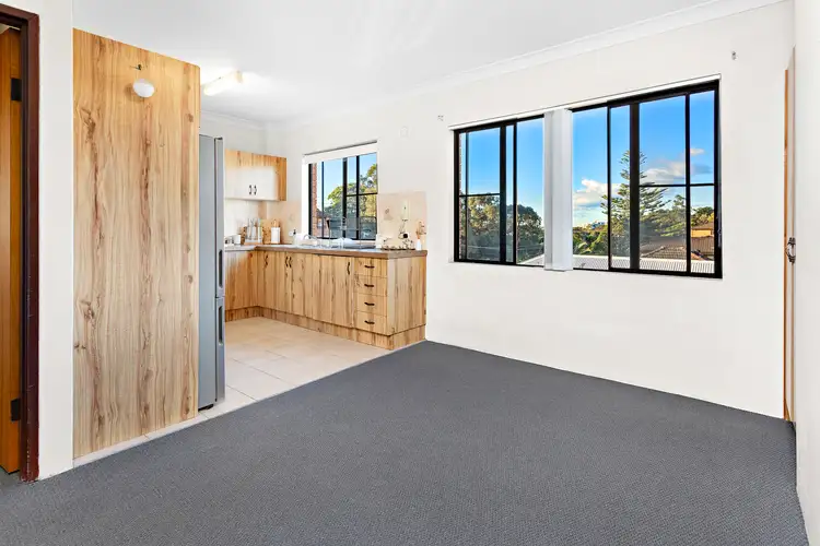 Third view of Homely unit listing, 4/19 Bligh Street, Wollongong NSW 2500