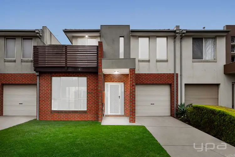 33 Almond Close, Werribee VIC 3030
