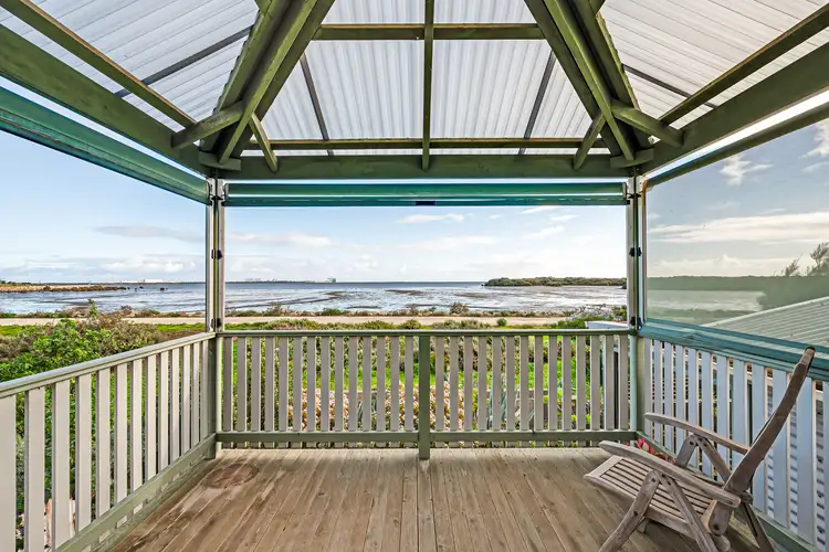 18 Beach Road, St Kilda SA 5110