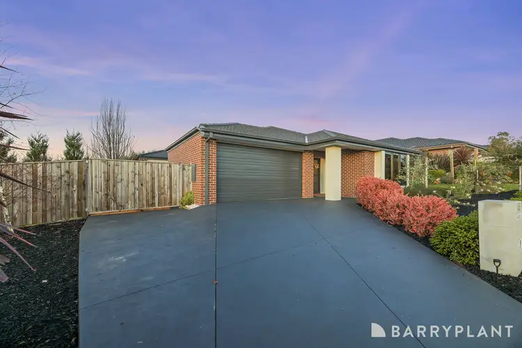 Second view of Homely house listing, 5 Silvertown Road, Drouin VIC 3818