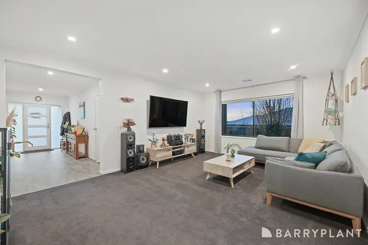 Third view of Homely house listing, 5 Silvertown Road, Drouin VIC 3818