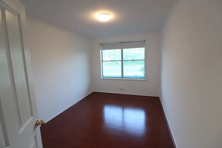 Fifth view of Homely house listing, 10 Muirhead Crescent, Werribee VIC 3030