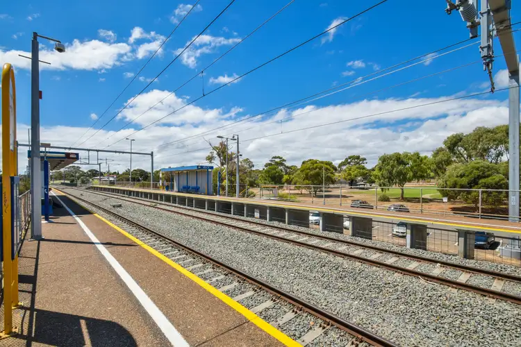 13 Gregory Street, Christie Downs SA 5164