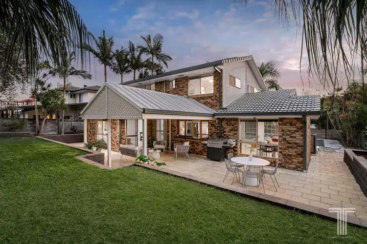 53 Kilmorey Street, Carindale QLD 4152