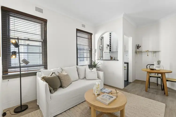 13/103 Cathedral Street, Woolloomooloo NSW 2011