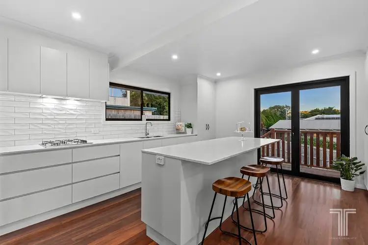 11 Casmaria Street, Mansfield QLD 4122