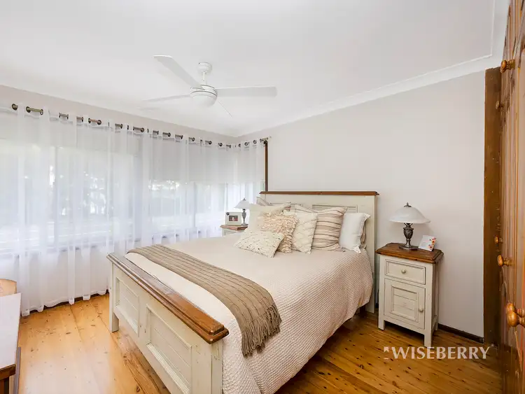 Fifth view of Homely house listing, 10 Chelmsford Road, Lake Haven NSW 2263